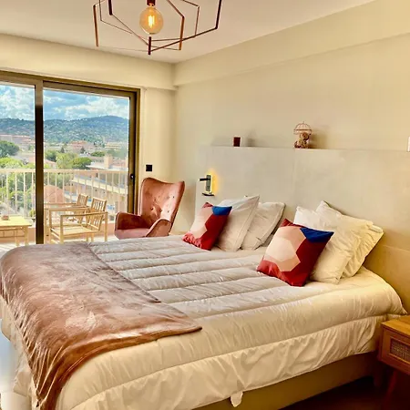 Luxury Sea View Appartement *
