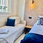 Luxury Sea View * אנטיב