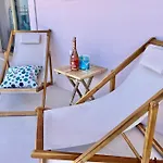 Luxury Sea View דירה