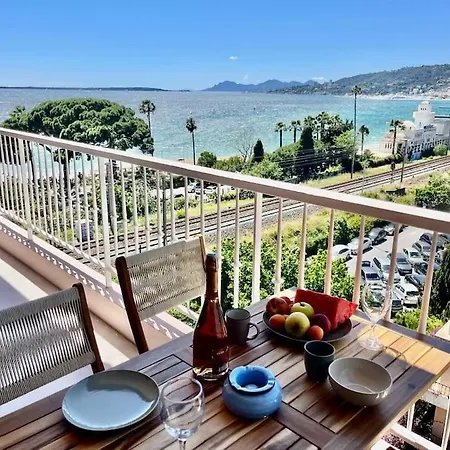 Luxury Sea View Yourhosthelper