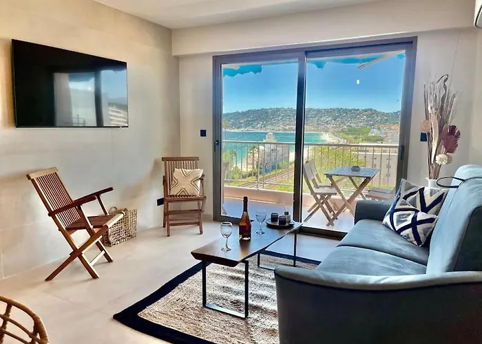 Luxury Sea View דירה *