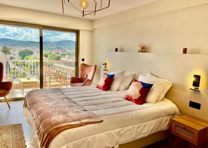 Luxury Sea View Appartamento *